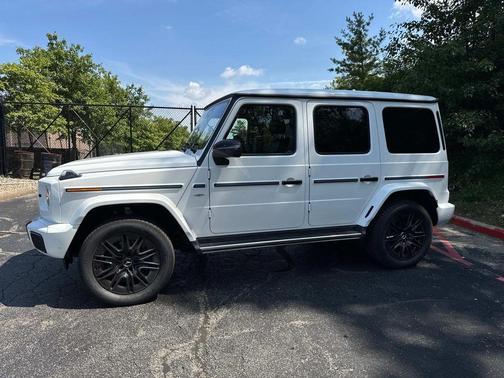 2025 Mercedes-Benz G-Class Base