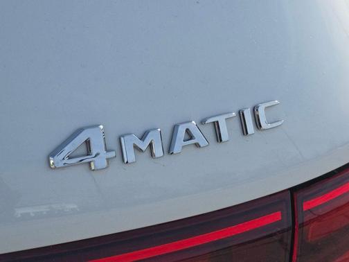 2026 Mercedes-Benz GLB 250 Base 4MATIC