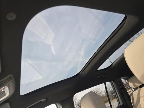 2026 Mercedes-Benz GLB 250 Base 4MATIC