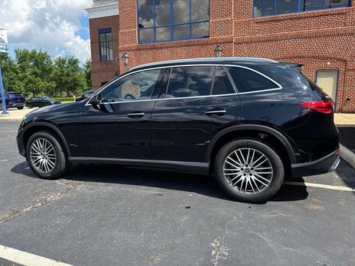 2024 Mercedes-Benz GLC 300 Base 4MATIC