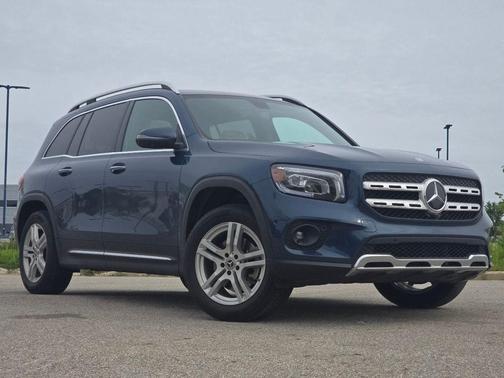 Denim Blue Metallic 2022 Mercedes-Benz GLB 250 Base 4MATIC