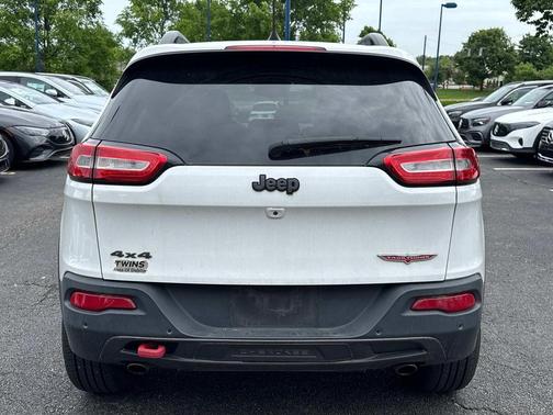 2018 Jeep Cherokee Trailhawk