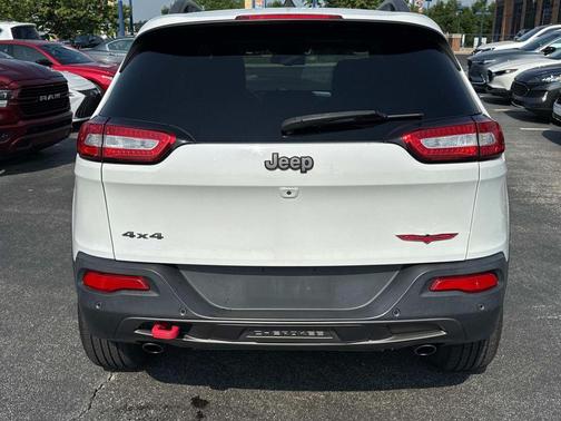 2018 Jeep Cherokee Trailhawk
