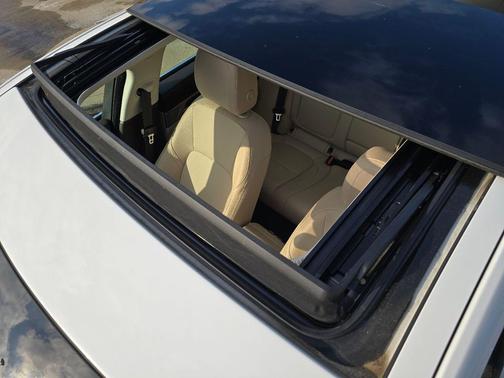 2016 Jaguar XF 35t Premium