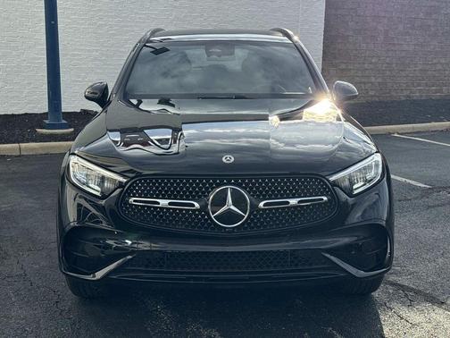 2025 Mercedes-Benz GLC 300 Base 4MATIC