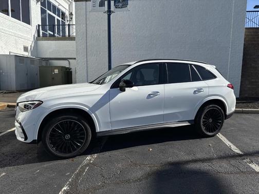 2025 Mercedes-Benz GLC 300 Base 4MATIC