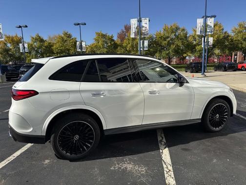 2025 Mercedes-Benz GLC 300 Base 4MATIC