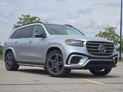 Cirrus Silver Metallic 2026 Mercedes-Benz GLS 450 4MATIC