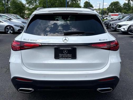 2025 Mercedes-Benz GLC 300 Base 4MATIC