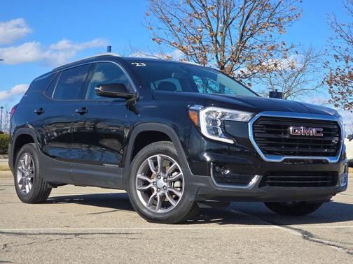2023 GMC Terrain SLT
