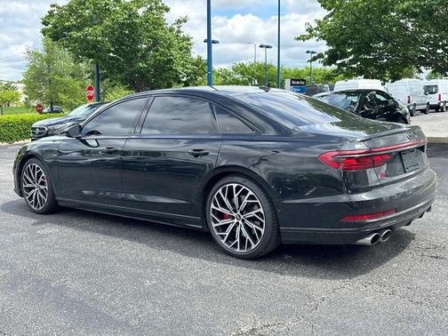 2021 Audi S8 4.0T quattro