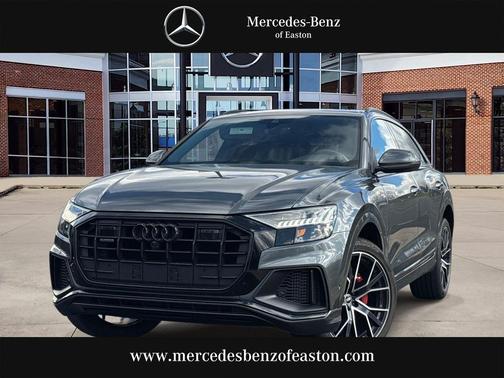 2022 Audi Q8 55 Premium Plus