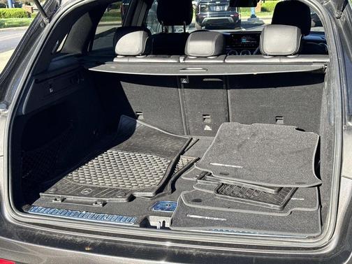 2022 Mercedes-Benz GLC 300 Base 4MATIC