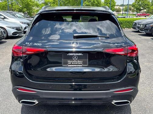 2025 Mercedes-Benz GLC 300 Base 4MATIC