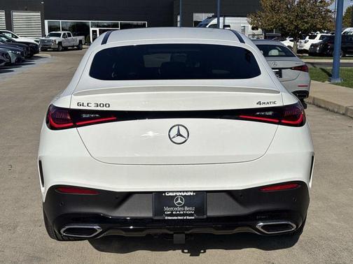 2026 Mercedes-Benz GLC 300 Base 4MATIC