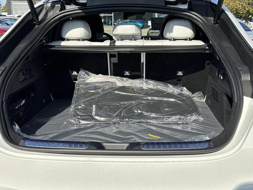 2026 Mercedes-Benz GLC 300 Base 4MATIC