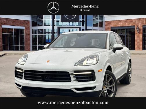 2023 Porsche Cayenne Base