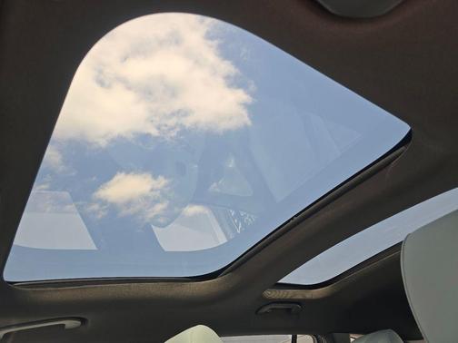 2026 Mercedes-Benz AMG GLB 35 Base