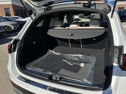 2026 Mercedes-Benz GLC 300 Base 4MATIC