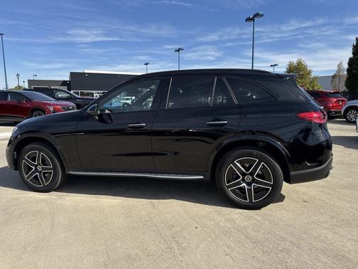 2025 Mercedes-Benz GLC 300 Base 4MATIC