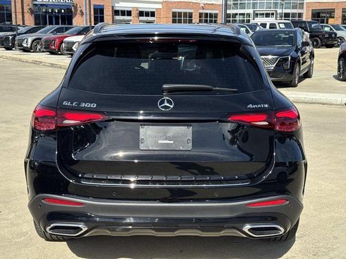 2025 Mercedes-Benz GLC 300 Base 4MATIC