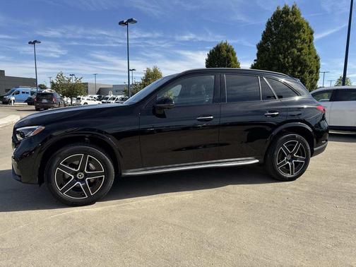 2025 Mercedes-Benz GLC 300 Base 4MATIC