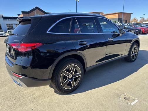 2026 Mercedes-Benz GLC 300 Base 4MATIC