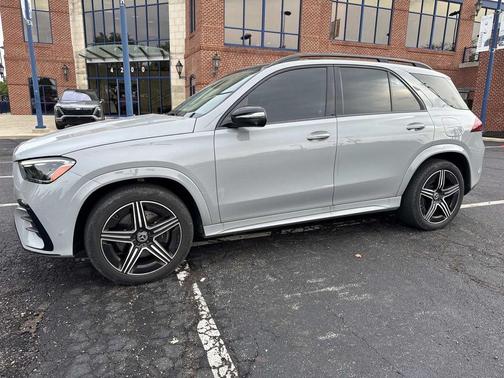 2024 Mercedes-Benz GLE 450 Plug-In Hybrid Base 4MATIC