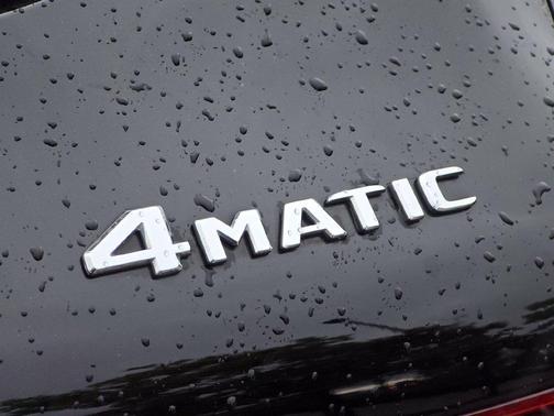 Black 2021 Mercedes-Benz GLC 300 Base 4MATIC