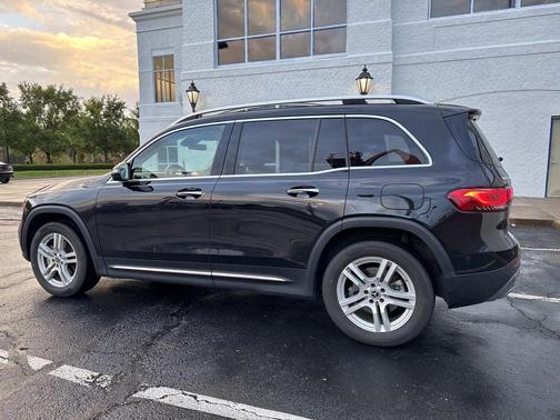 2022 Mercedes-Benz GLB 250 Base 4MATIC
