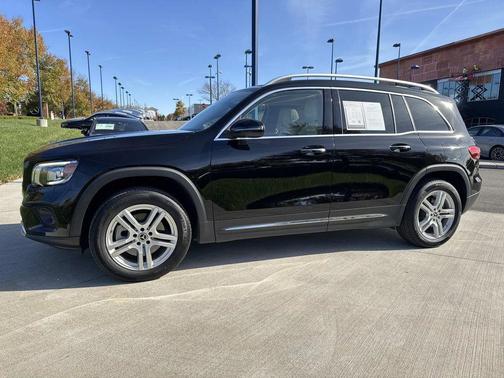 2022 Mercedes-Benz GLB 250 Base 4MATIC