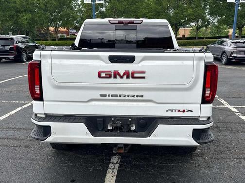 2022 GMC Sierra 1500 AT4X