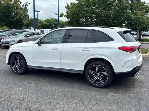 2025 Mercedes-Benz GLC 300 Base 4MATIC