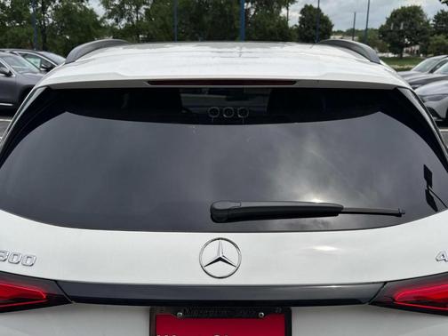 2025 Mercedes-Benz GLC 300 Base 4MATIC