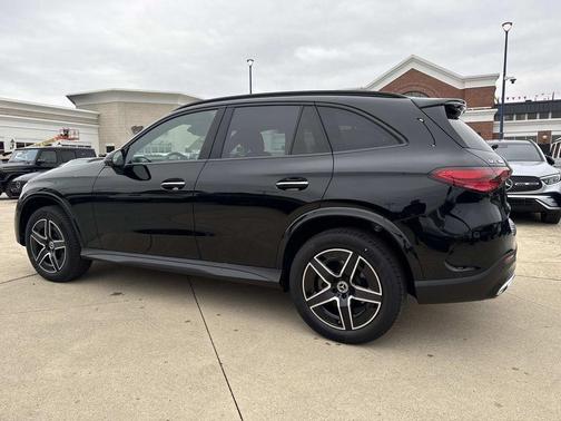 2026 Mercedes-Benz GLC 300 Base 4MATIC