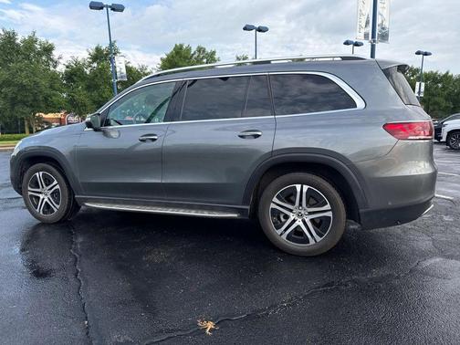 2022 Mercedes-Benz GLS 450 4MATIC