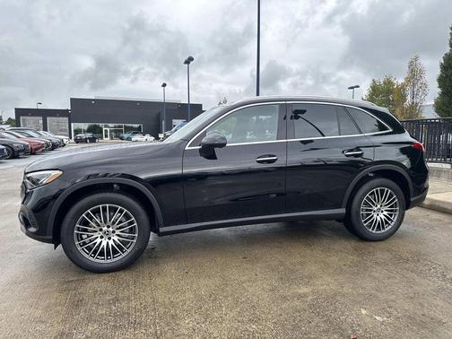 2026 Mercedes-Benz GLC 300 Base 4MATIC
