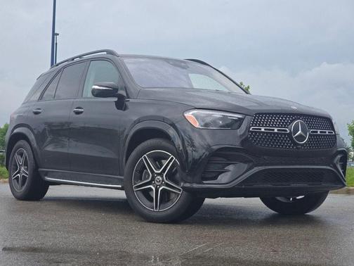 Obsidian Black Metallic 2026 Mercedes-Benz GLE 450e Base 4MATIC