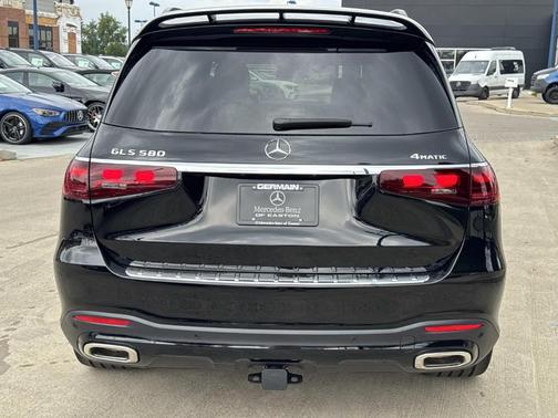 2026 Mercedes-Benz GLS 580 Base 4MATIC