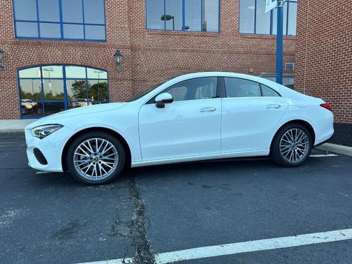 2025 Mercedes-Benz CLA 250 Base 4MATIC