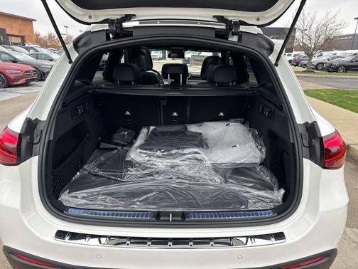 2026 Mercedes-Benz GLC 300 Base 4MATIC