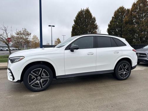 2026 Mercedes-Benz GLC 300 Base 4MATIC