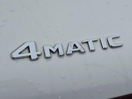 2022 Mercedes-Benz GLC 300 Base 4MATIC