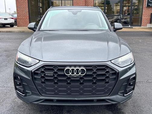 2022 Audi Q5 45 S line quattro Premium