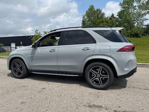 2025 Mercedes-Benz GLE 450e 4MATIC