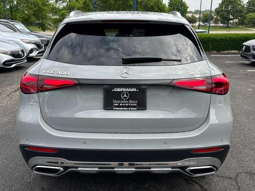 2025 Mercedes-Benz GLC 300 Base 4MATIC