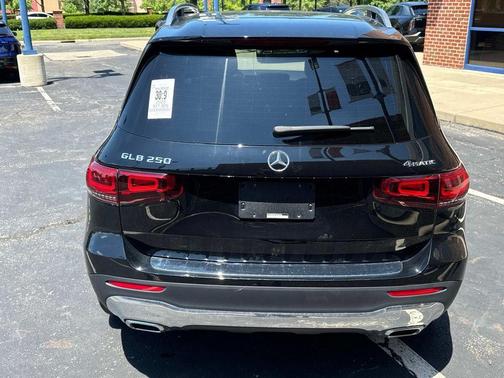 2023 Mercedes-Benz GLB 250 Base 4MATIC