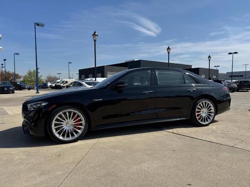 2025 Mercedes-Benz AMG S 63 E Base