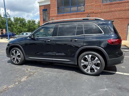 2024 Mercedes-Benz EQB 350 Base 4MATIC