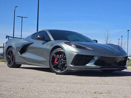 Gray Metallic 2023 Chevrolet Corvette Stingray w/1LT